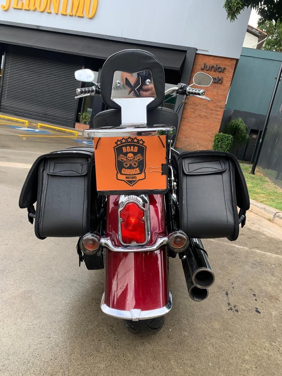 HARLEY-DAVIDSON SOFTAIL DELUXE