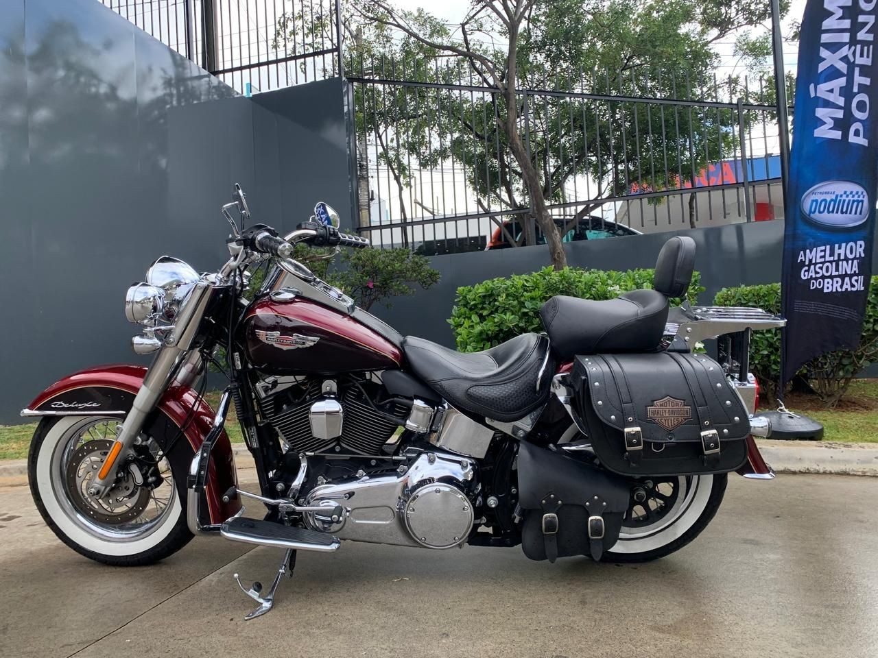 HARLEY-DAVIDSON SOFTAIL DELUXE