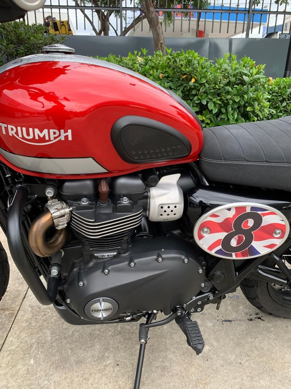 TRIUMPH STREET SCRAMBLER