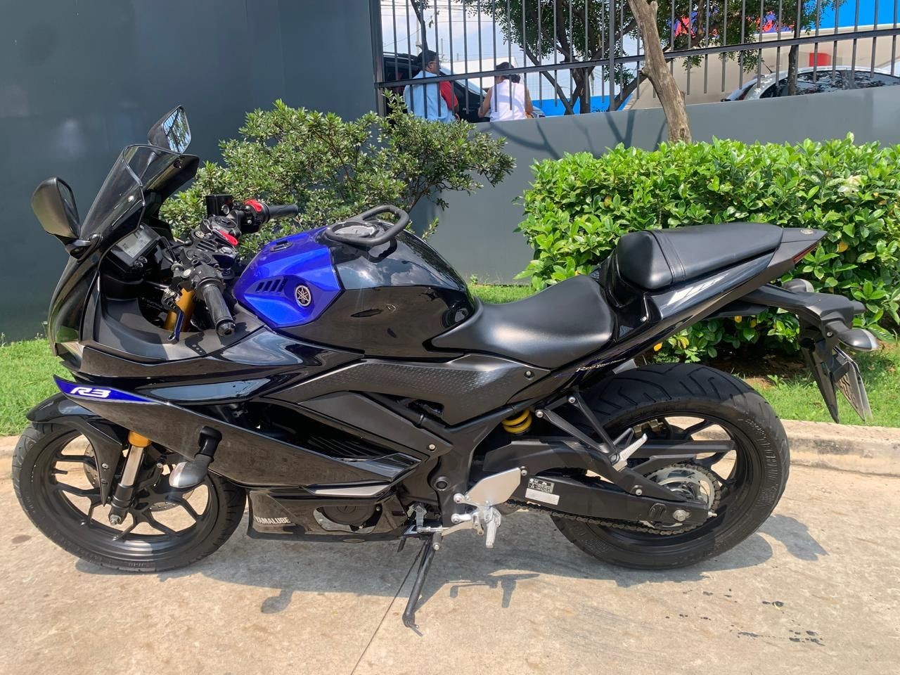 YAMAHA YZF R3 ABS