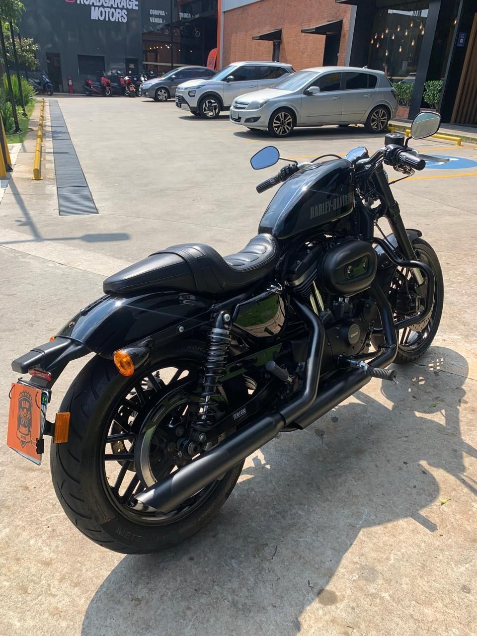 HARLEY-DAVIDSON SPORTSTER ROADSTER