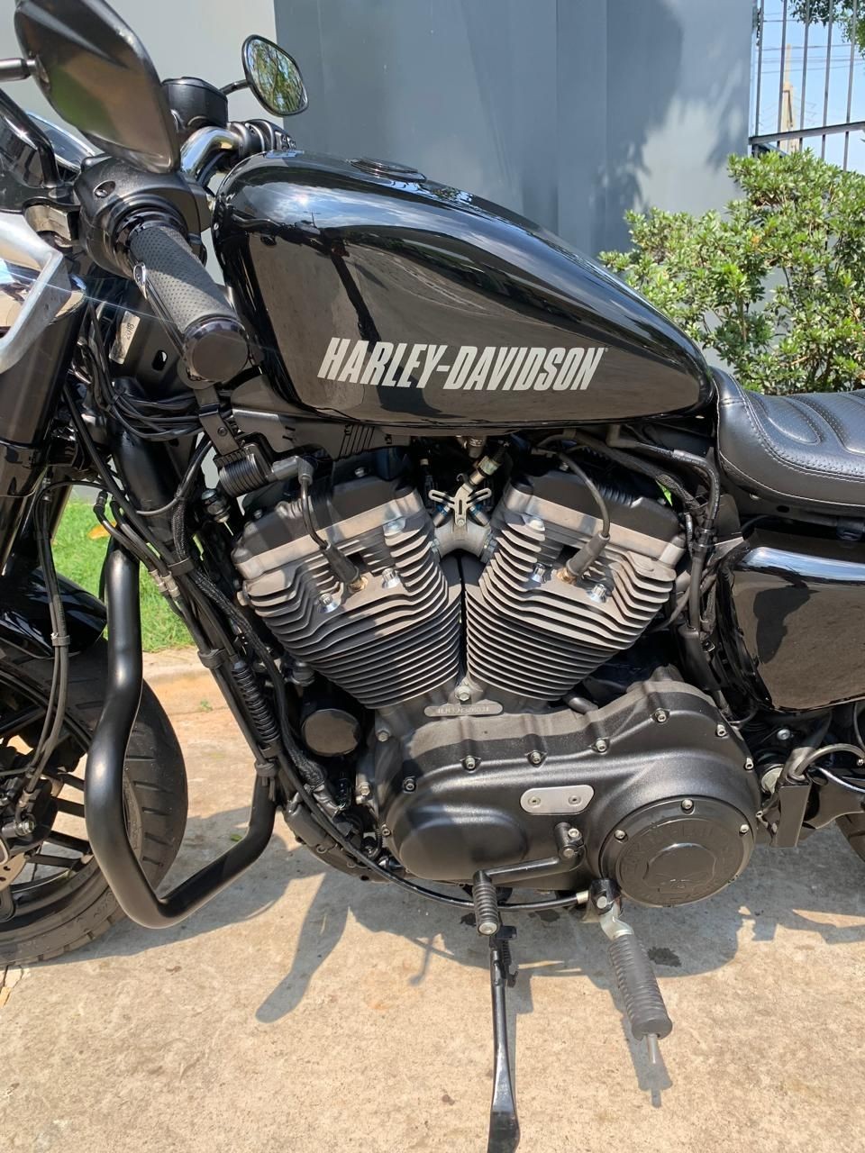 HARLEY-DAVIDSON SPORTSTER ROADSTER