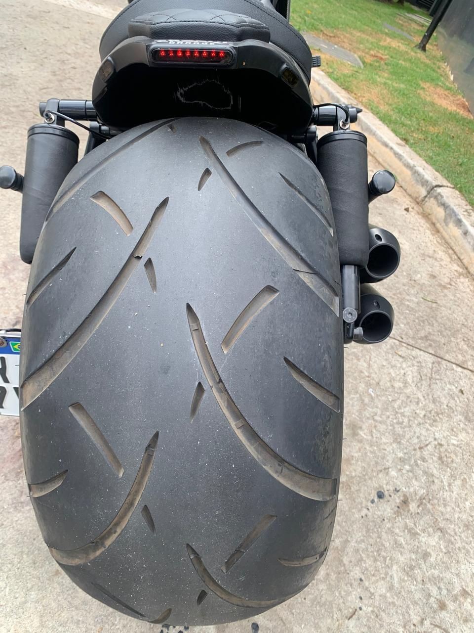 HARLEY-DAVIDSON V ROD NIGHT ROD ESPECIAL