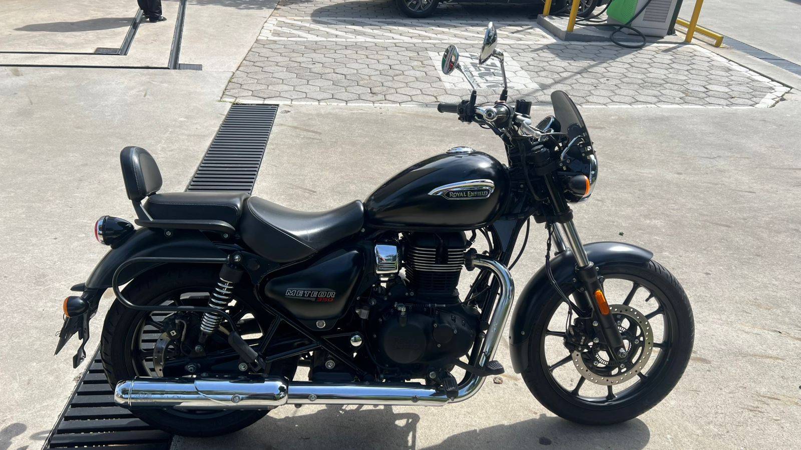 ROYAL ENFIELD METEOR 350 STELLAR