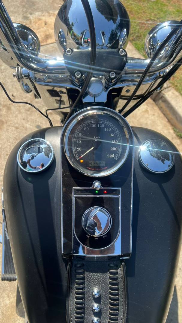 HARLEY-DAVIDSON SOFTAIL DELUXE