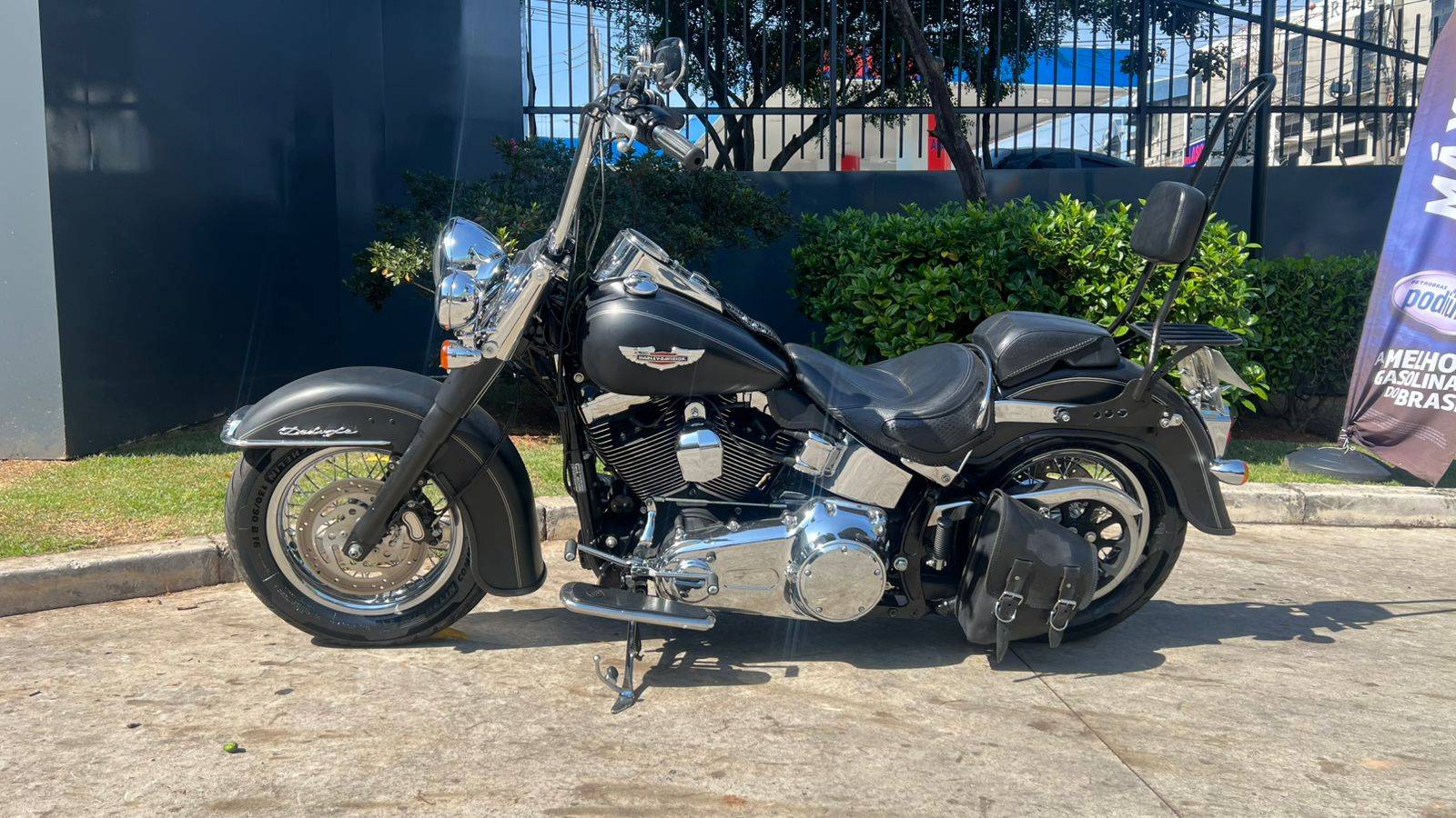 HARLEY-DAVIDSON SOFTAIL DELUXE
