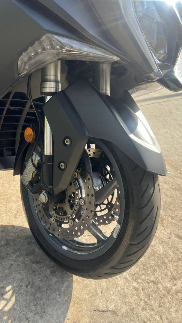 KYMCO AK 550I