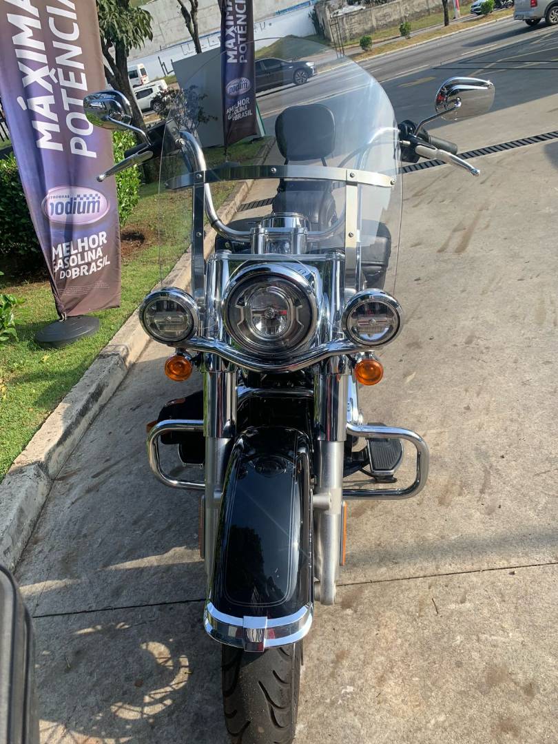 HARLEY-DAVIDSON HERITAGE SOFTAIL CLASSIC