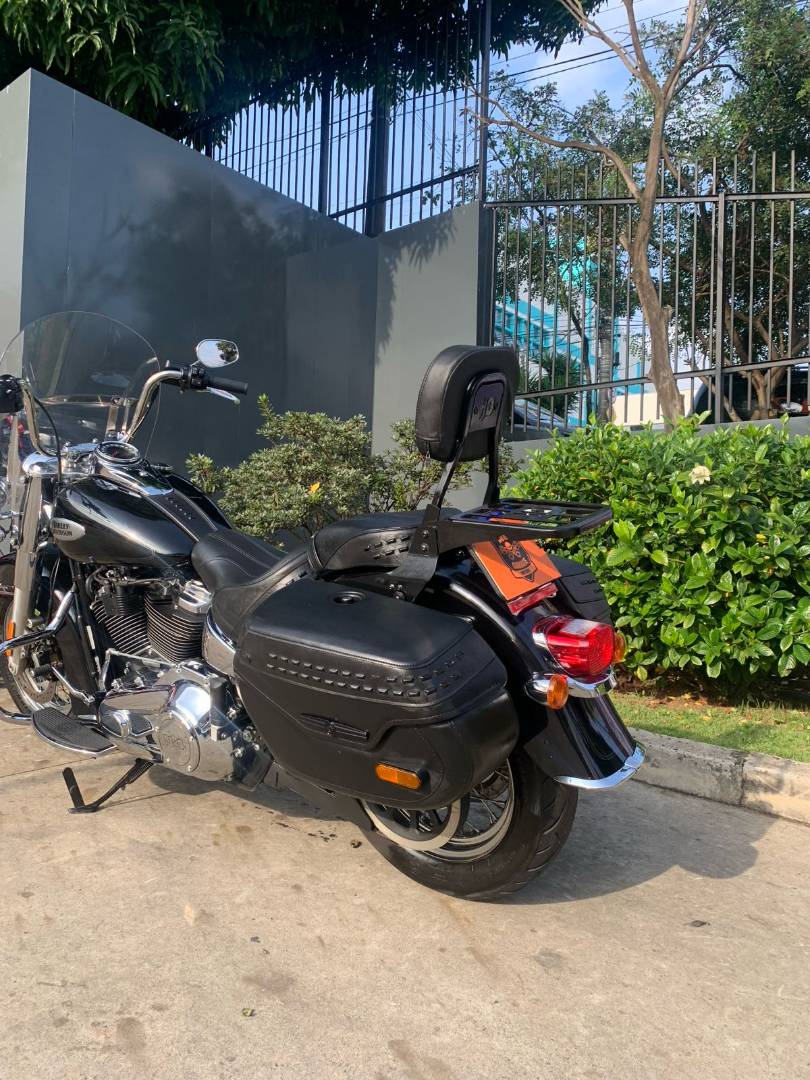 HARLEY-DAVIDSON HERITAGE SOFTAIL CLASSIC