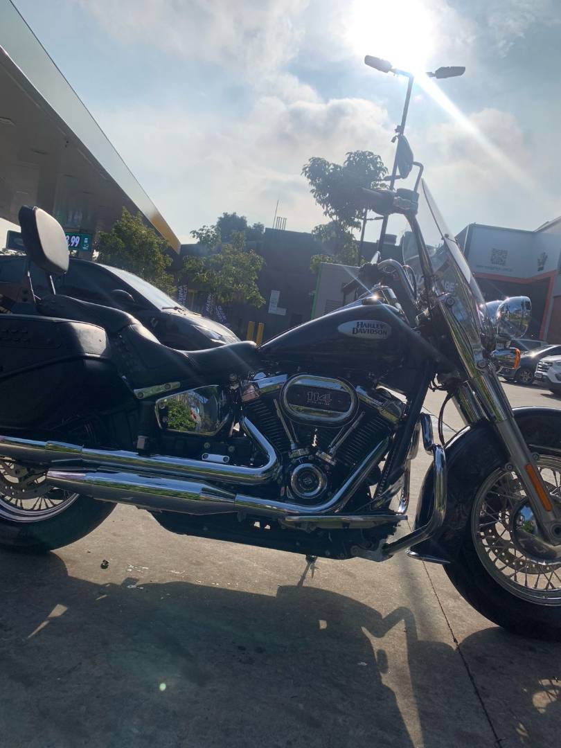 HARLEY-DAVIDSON HERITAGE SOFTAIL CLASSIC