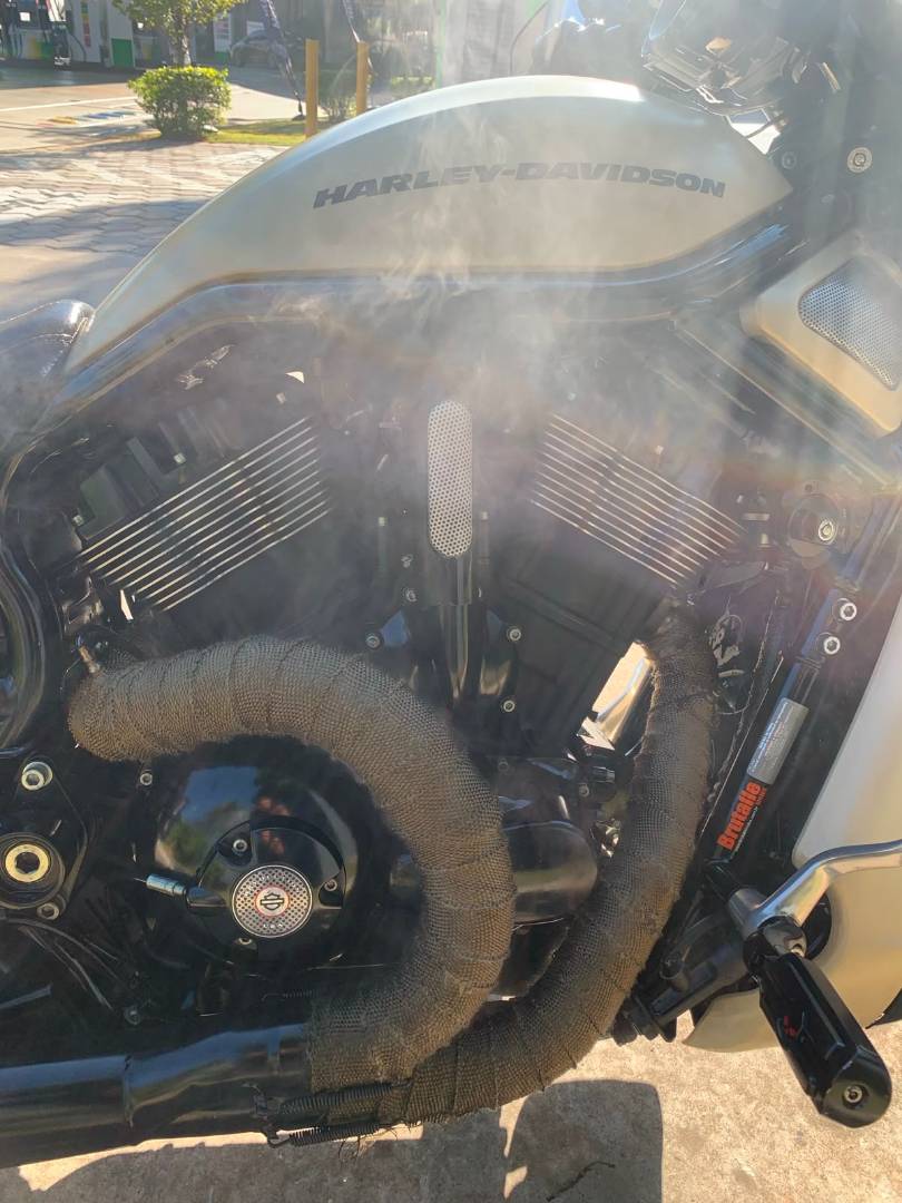 HARLEY-DAVIDSON V ROD MUSCLE