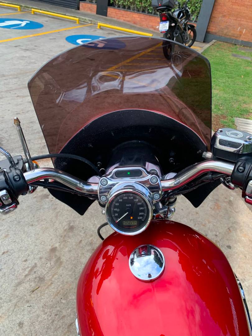 HARLEY-DAVIDSON SPORTSTER 1200 XL CUSTOM