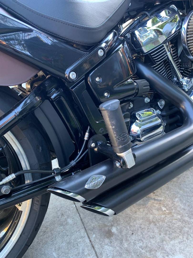 HARLEY-DAVIDSON SOFTAIL BREAKOUT 114