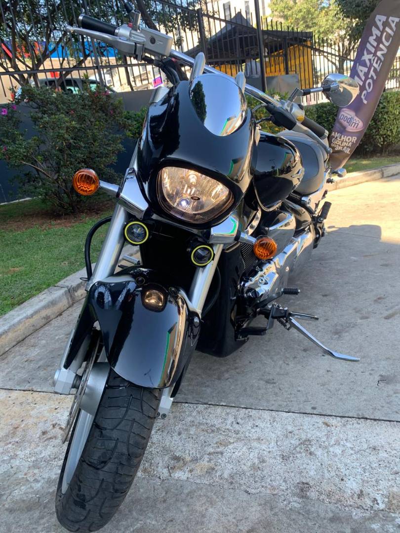 SUZUKI BOULEVARD M1500R