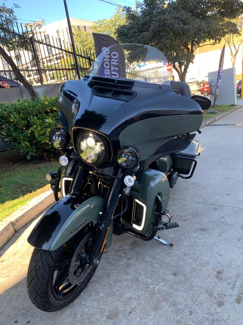HARLEY-DAVIDSON ULTRA GLIDE LIMITED FLHTK
