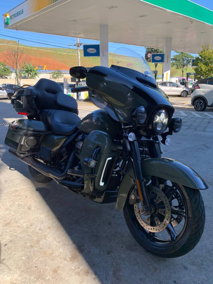 HARLEY-DAVIDSON ULTRA GLIDE LIMITED FLHTK