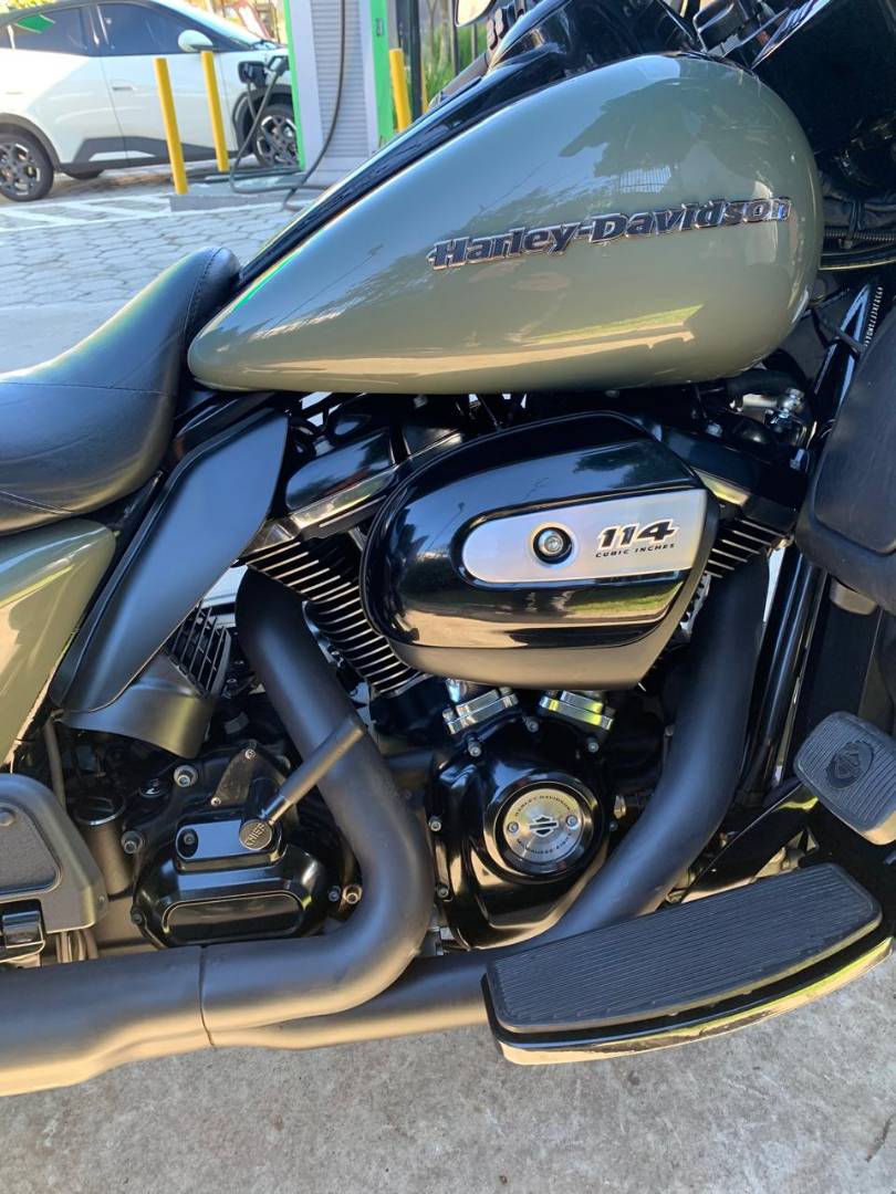 HARLEY-DAVIDSON ULTRA GLIDE LIMITED FLHTK