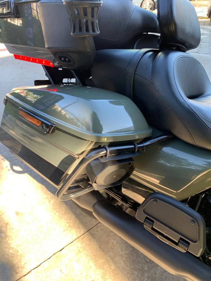 HARLEY-DAVIDSON ULTRA GLIDE LIMITED FLHTK