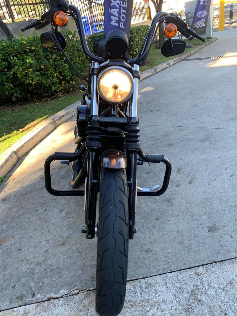 HARLEY-DAVIDSON SPORTSTER XL 883 N IRON