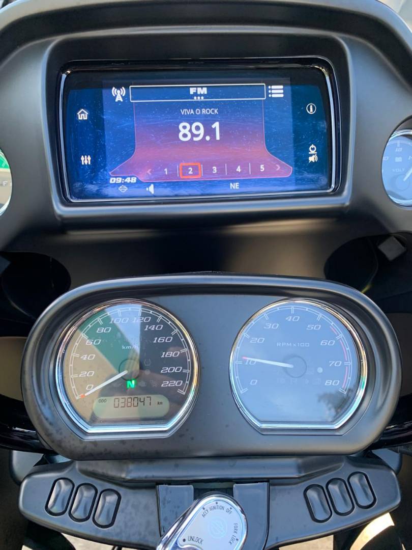 HARLEY-DAVIDSON ROAD GLIDE ULTRA