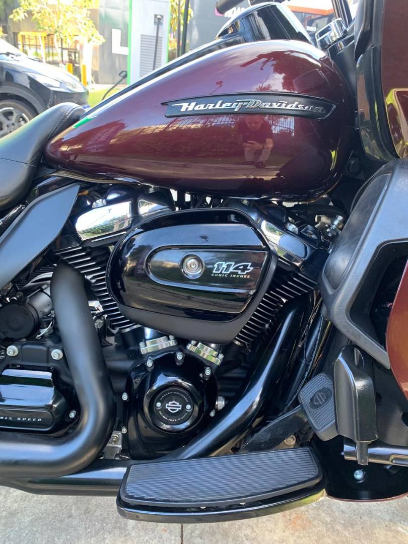 HARLEY-DAVIDSON ROAD GLIDE ULTRA