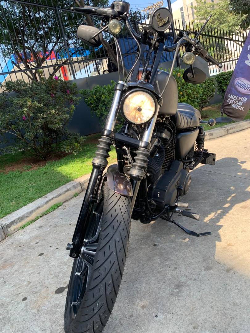HARLEY-DAVIDSON SPORTSTER XL 883 N IRON
