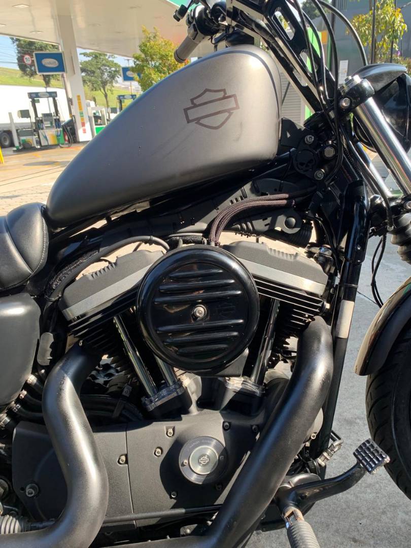 HARLEY-DAVIDSON SPORTSTER XL 883 N IRON