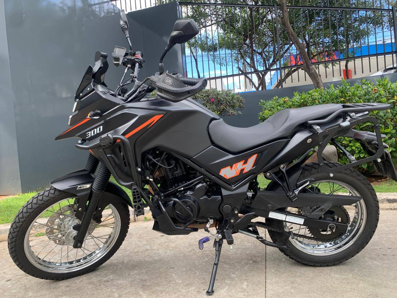 DAFRA NH 300 ABS