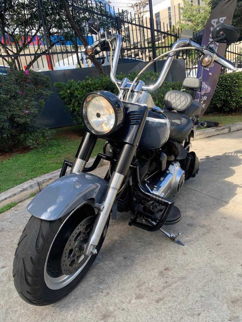 HARLEY-DAVIDSON FAT BOY FLSTF