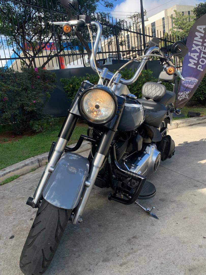HARLEY-DAVIDSON FAT BOY FLSTF