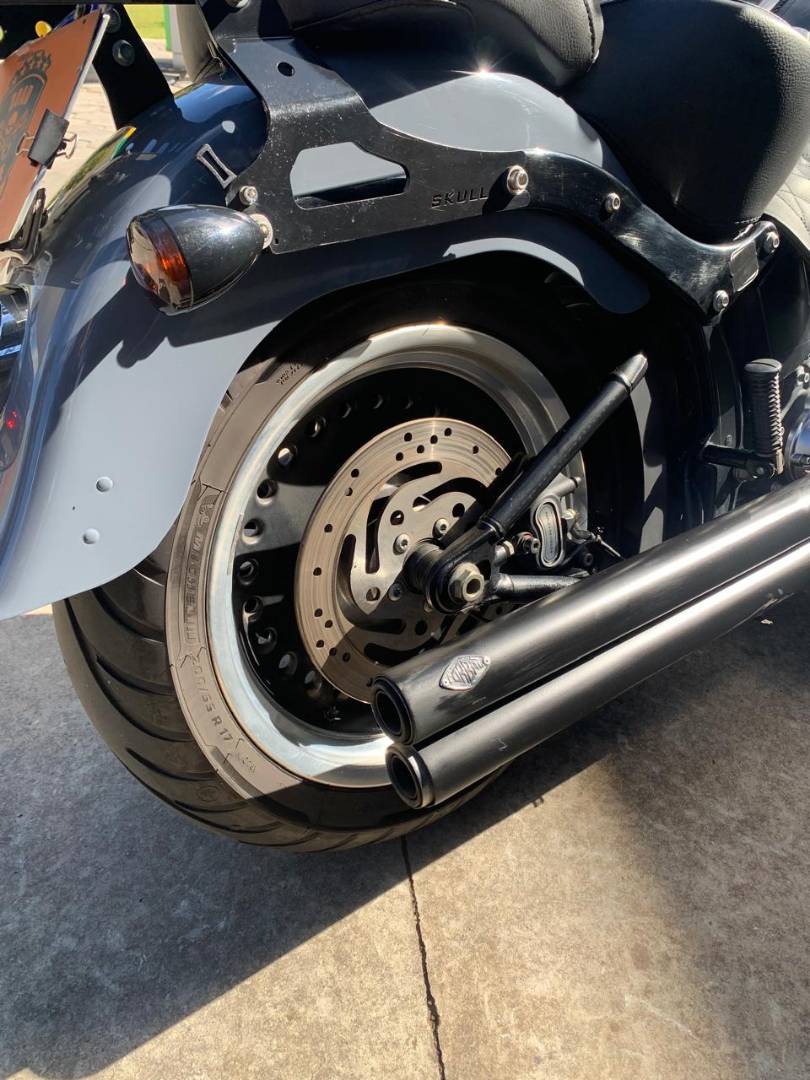 HARLEY-DAVIDSON FAT BOY FLSTF