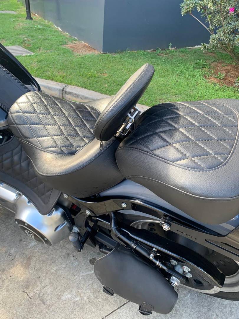 HARLEY-DAVIDSON FAT BOY FLSTF