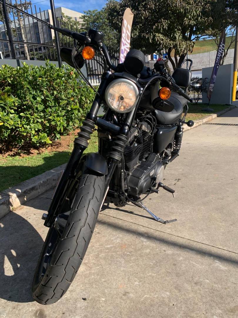 HARLEY-DAVIDSON SPORTSTER XL 883 N IRON