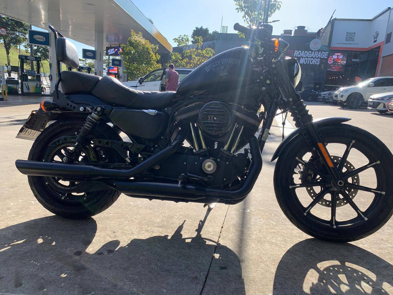HARLEY-DAVIDSON SPORTSTER XL 883 N IRON