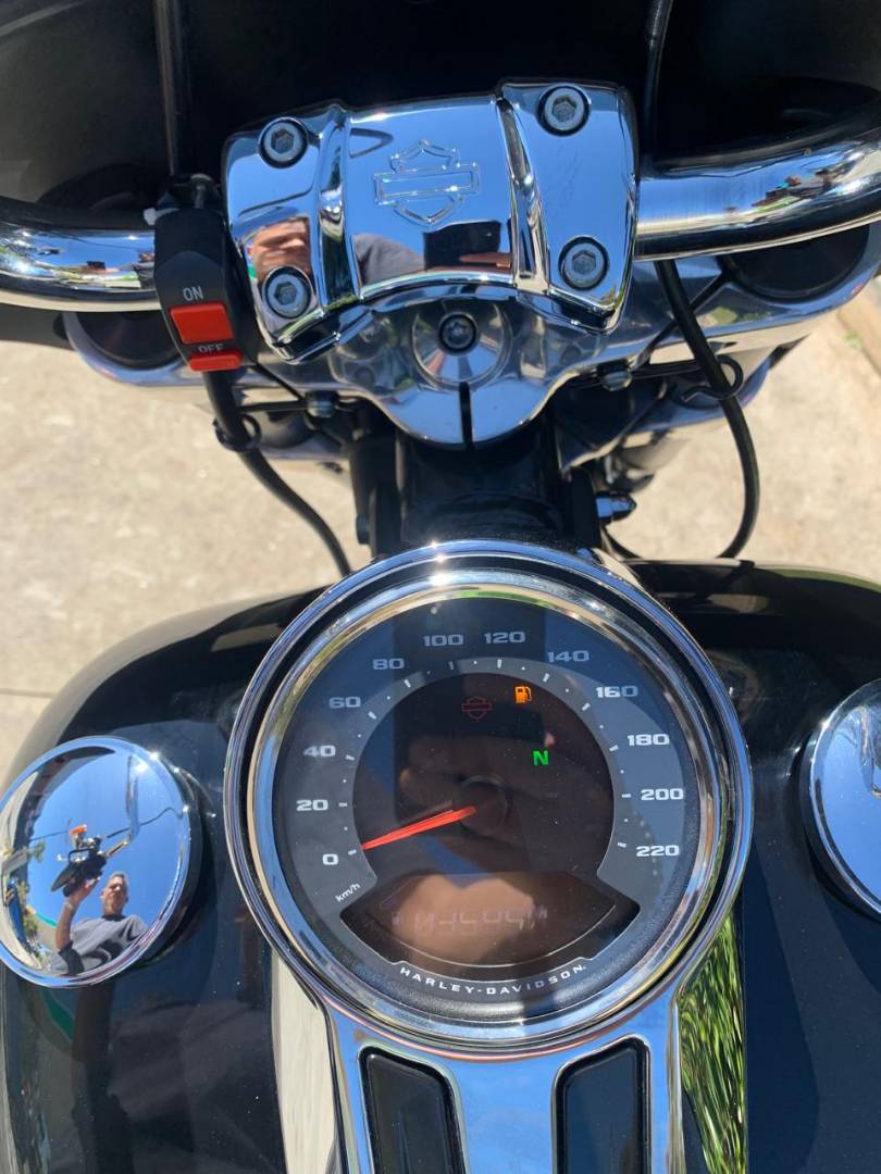 HARLEY-DAVIDSON SPORT GLIDE