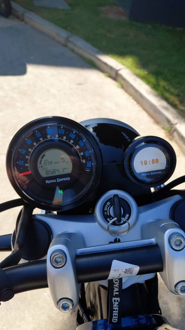 ROYAL ENFIELD SUPER METEOR 650