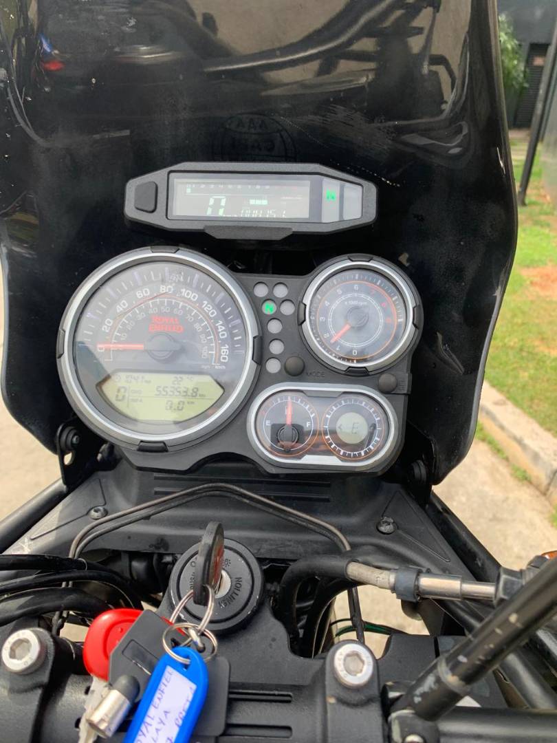ROYAL ENFIELD HIMALAYAN 411