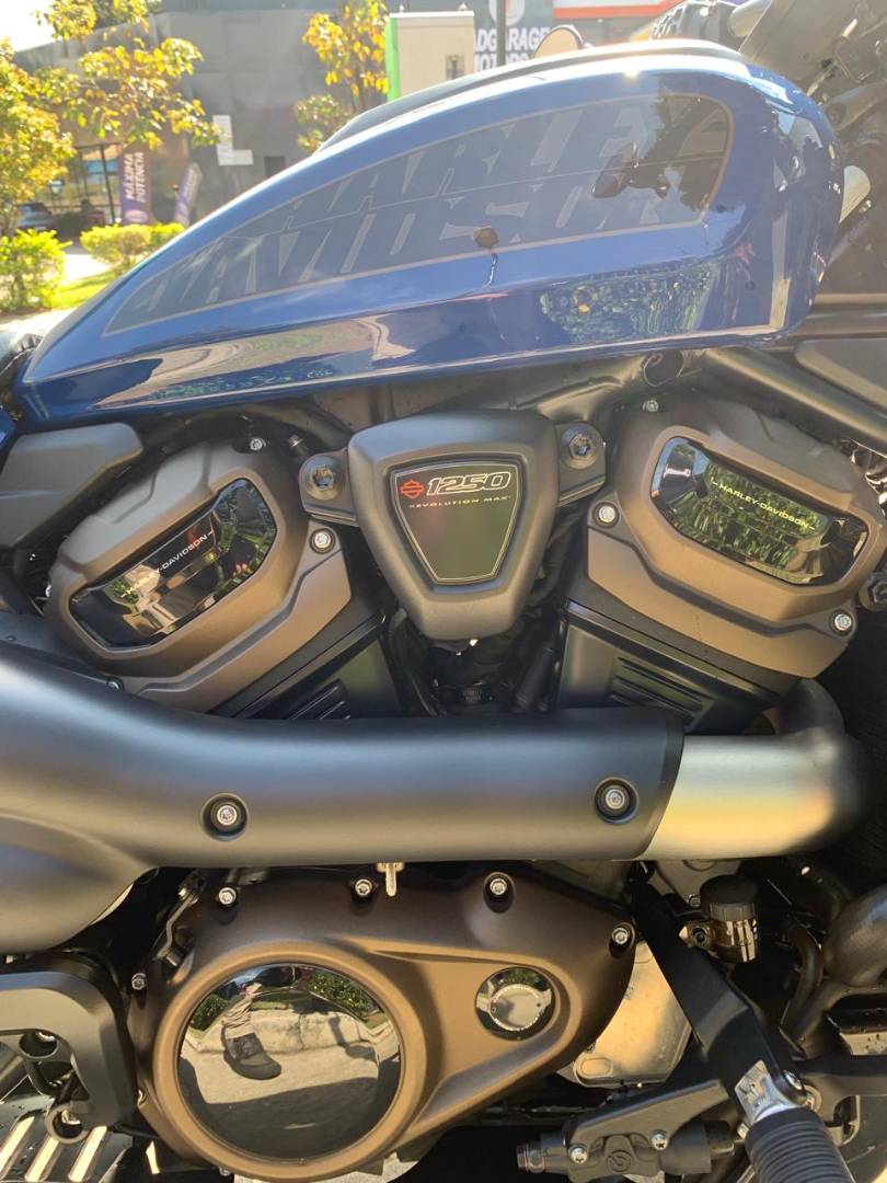 HARLEY-DAVIDSON SPORTSTER S