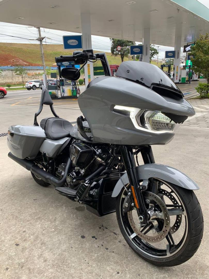 HARLEY-DAVIDSON ROAD GLIDE SPECIAL