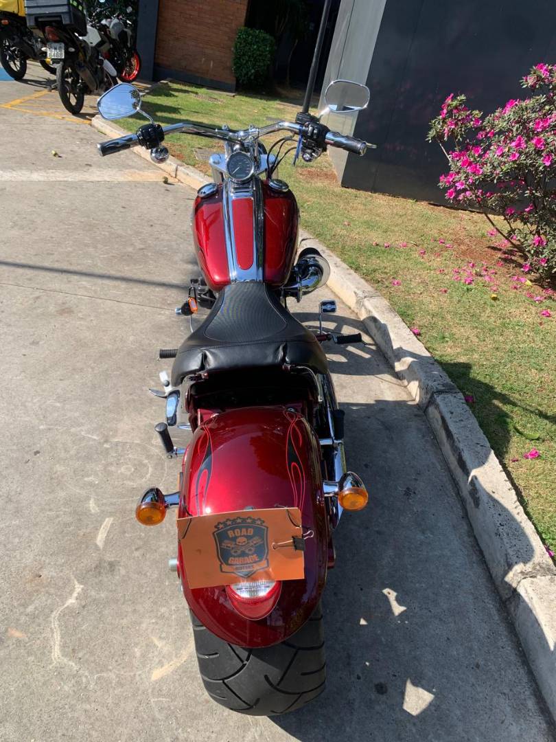 HARLEY-DAVIDSON ROCKER C
