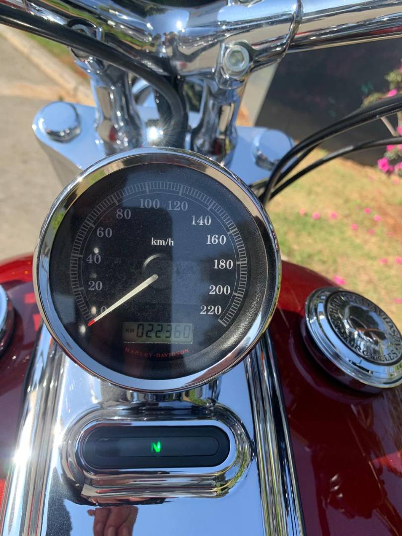 HARLEY-DAVIDSON ROCKER C