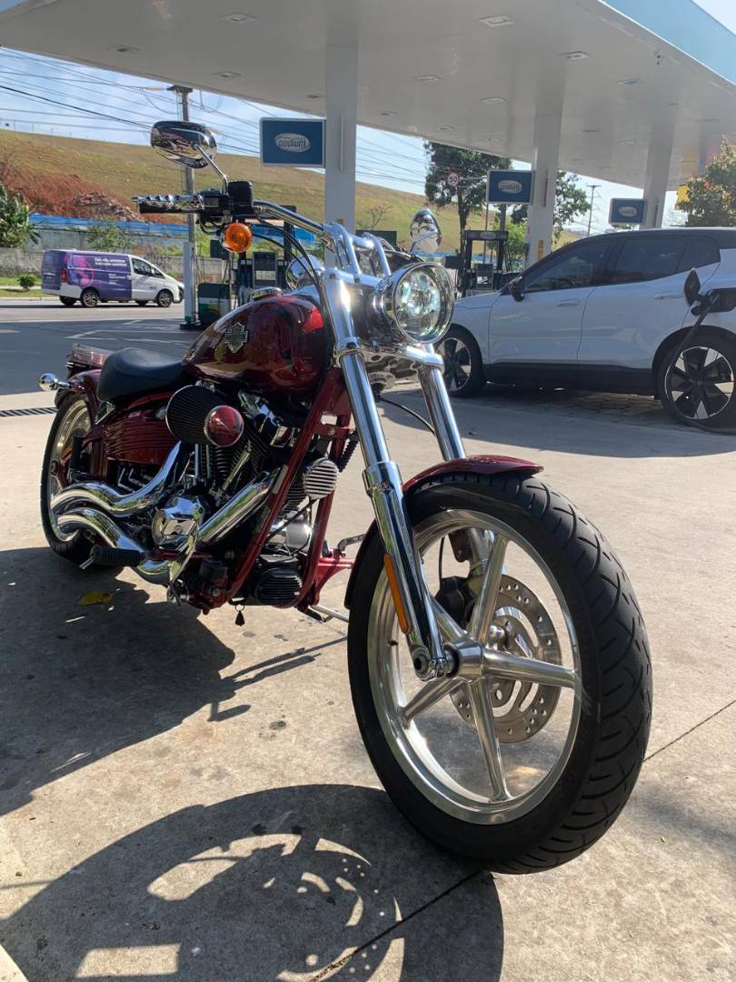 HARLEY-DAVIDSON ROCKER C