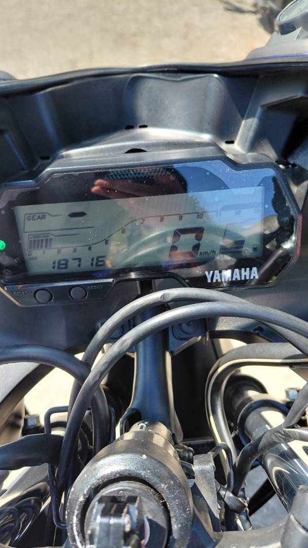 YAMAHA YZF R15
