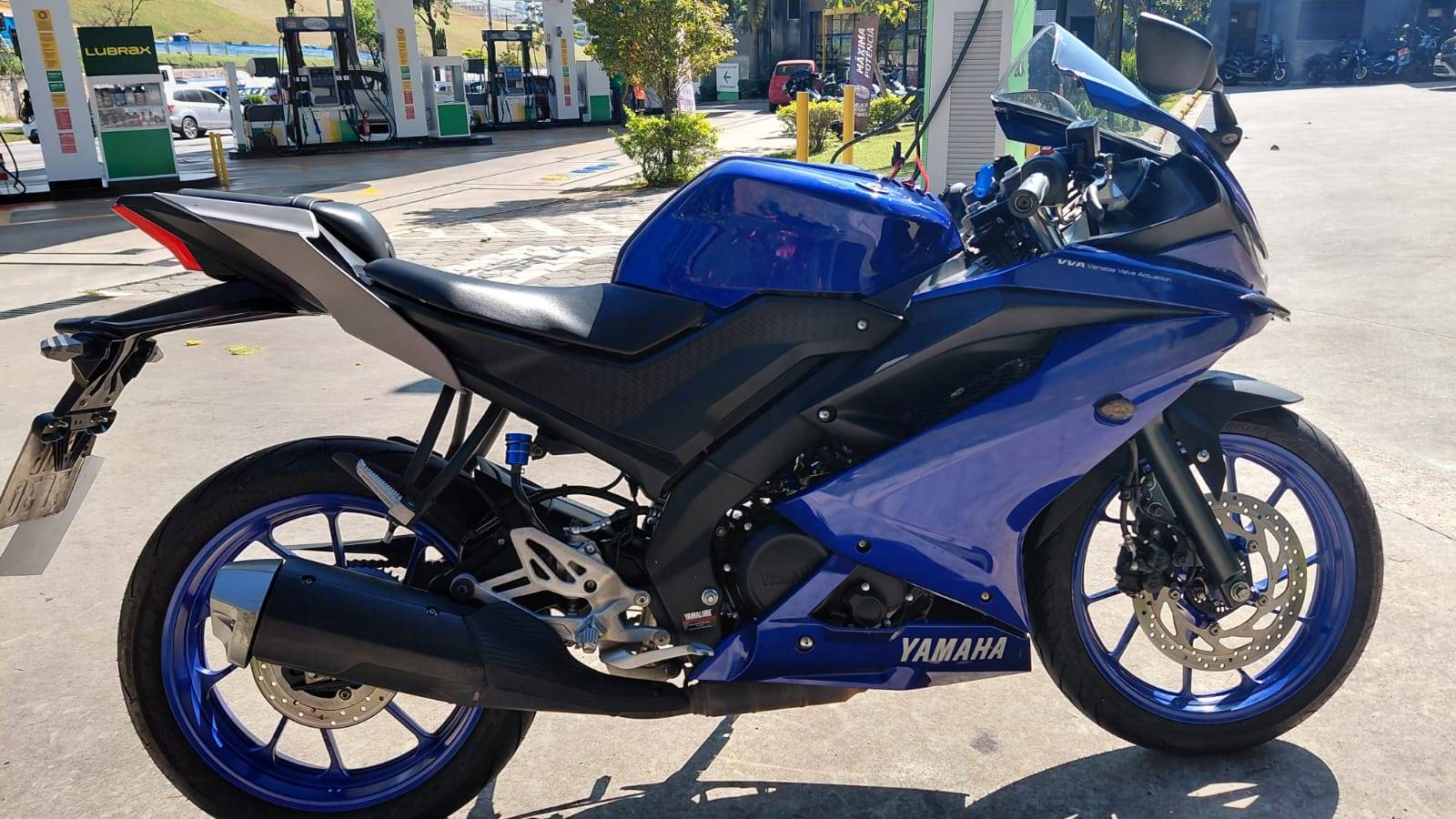 YAMAHA YZF R15