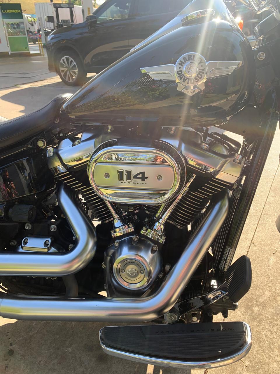 HARLEY-DAVIDSON SOFTAIL FAT BOY 114