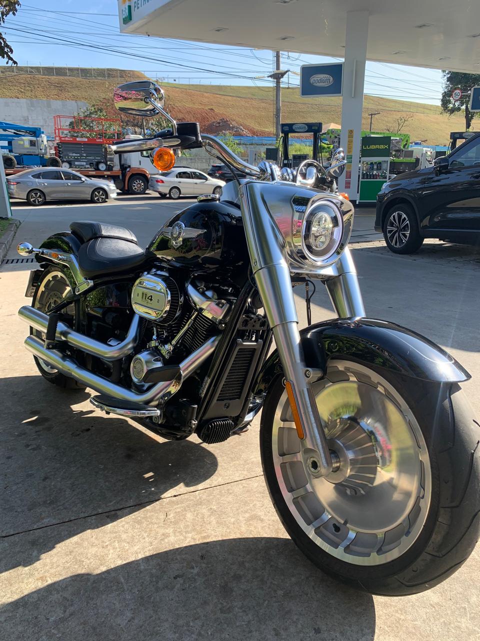 HARLEY-DAVIDSON SOFTAIL FAT BOY 114