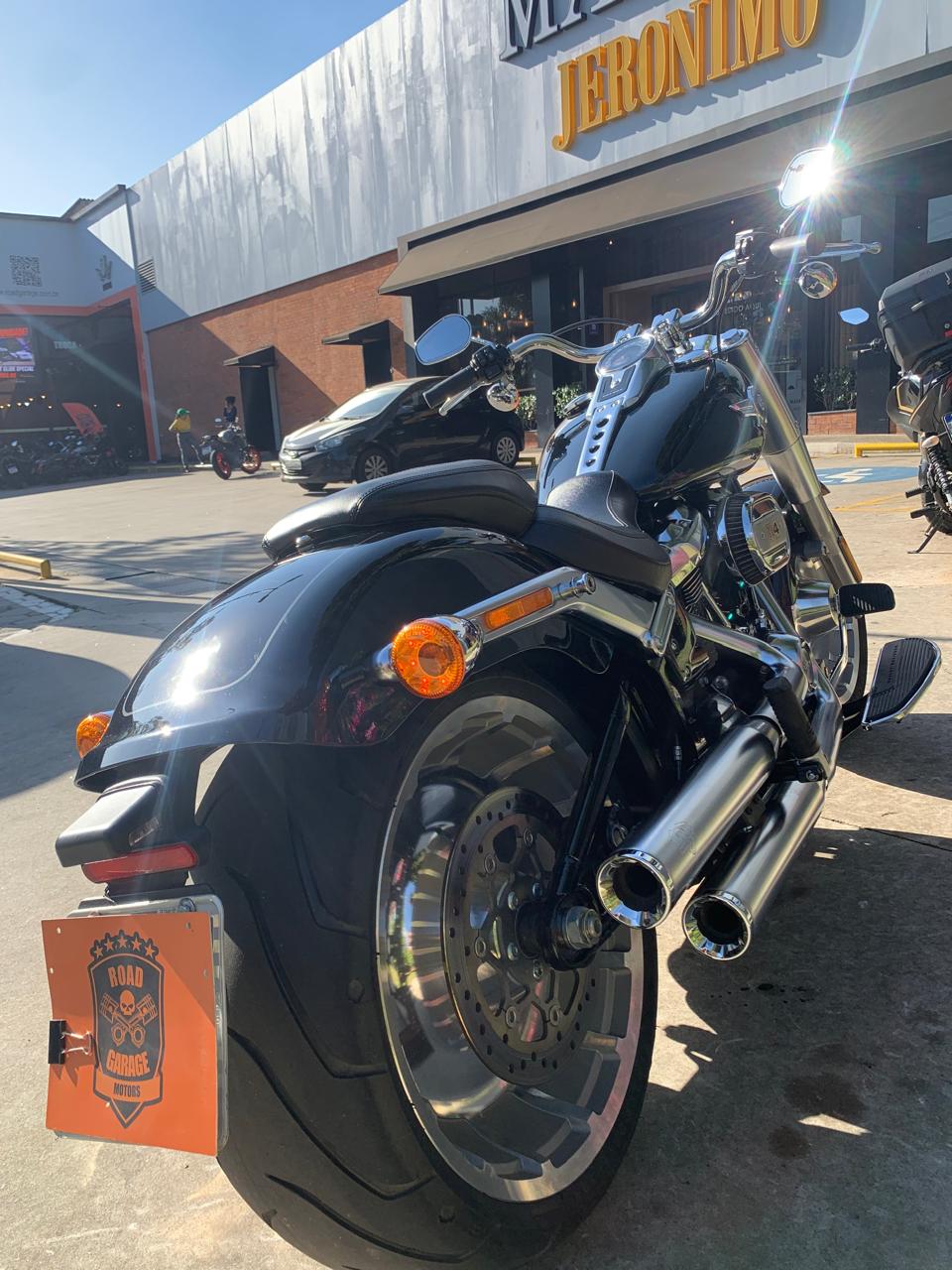 HARLEY-DAVIDSON SOFTAIL FAT BOY 114