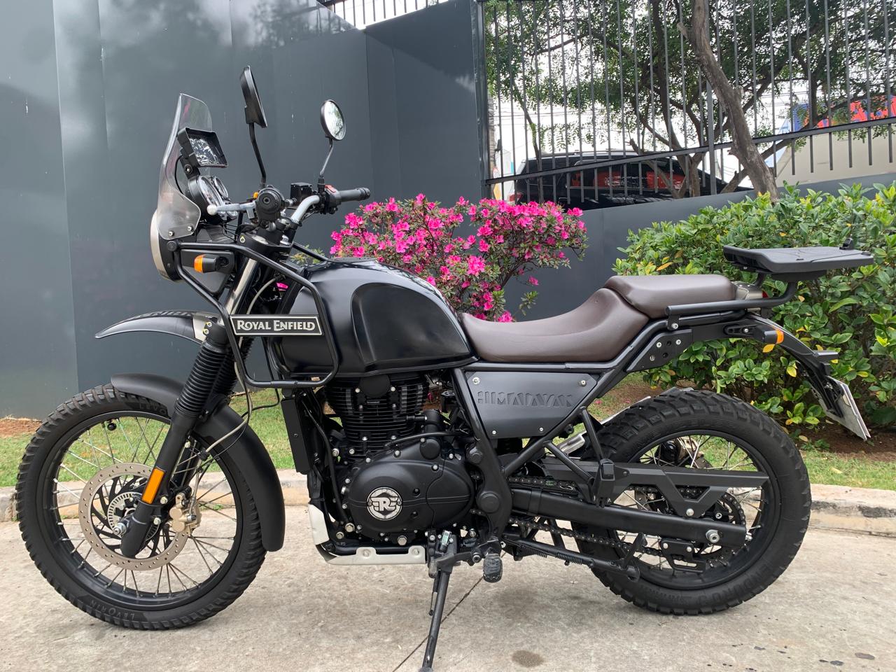 ROYAL ENFIELD HIMALAYAN 411