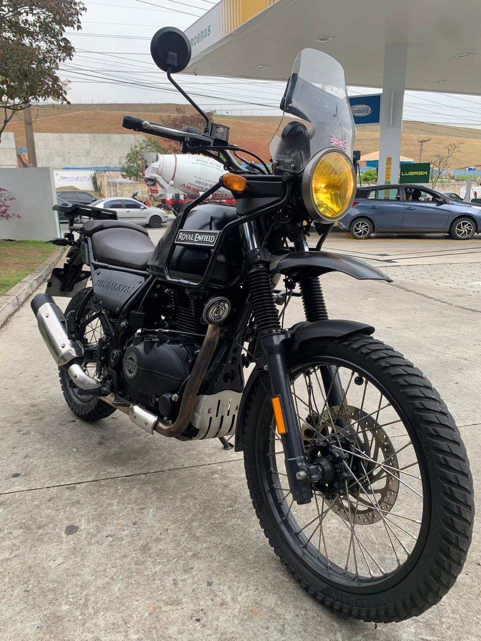 ROYAL ENFIELD HIMALAYAN 411