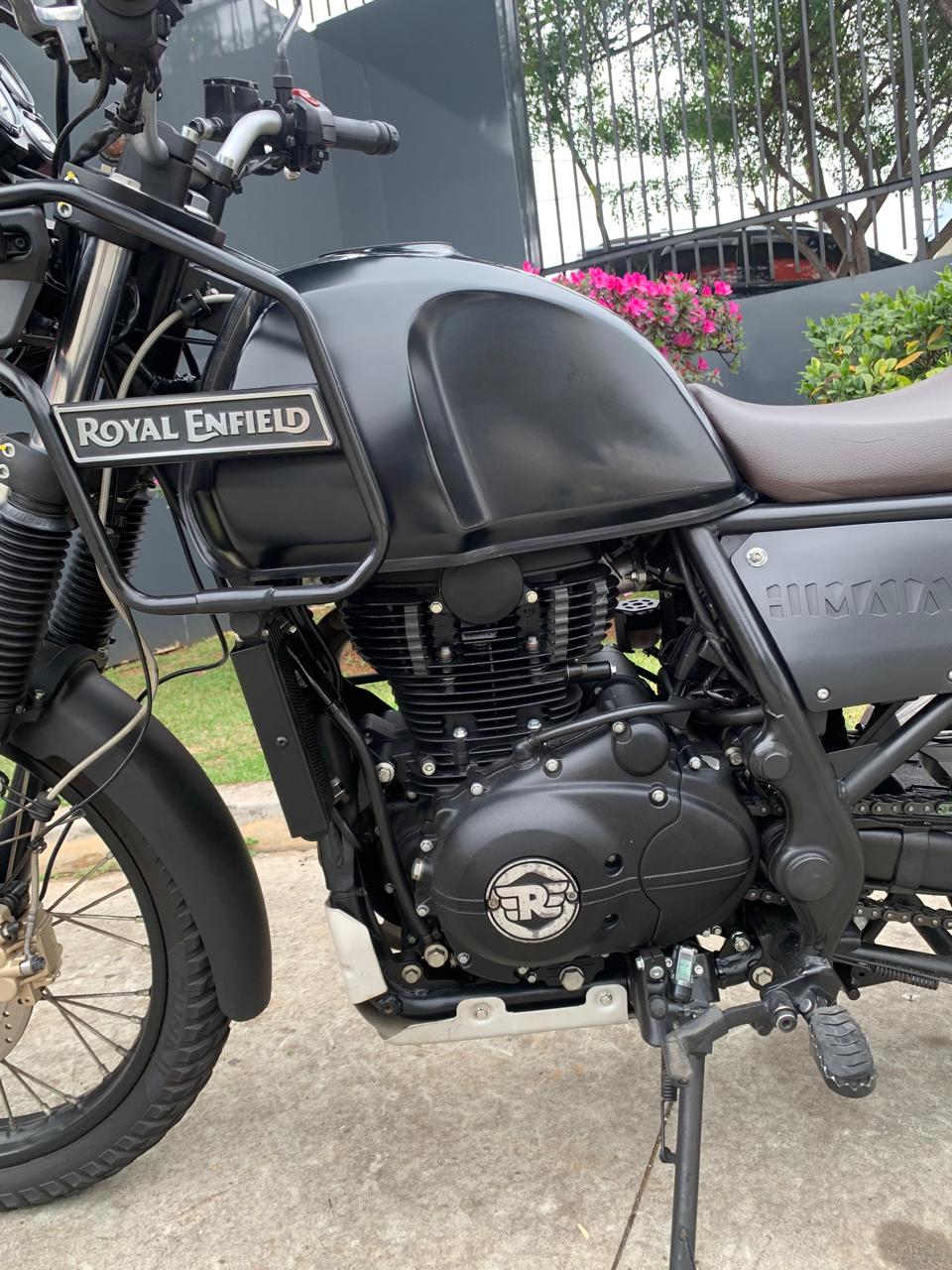 ROYAL ENFIELD HIMALAYAN 411